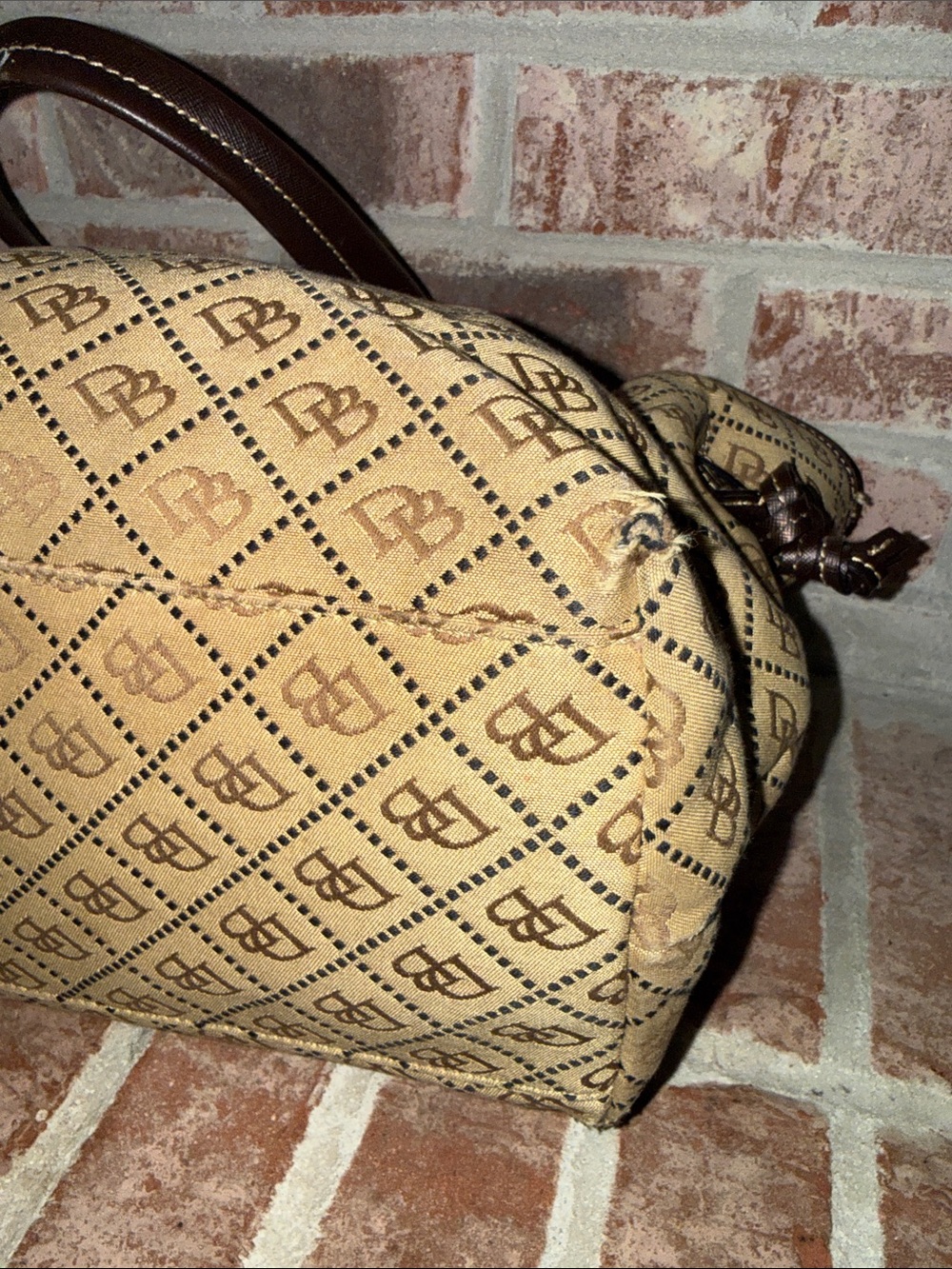 Womens Dooney & Bourke Monogram Pattern Brown Canvas Tote - Picture 7 of 12
